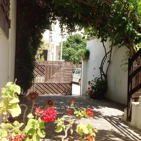 Holiday home Villetta Wisteria *