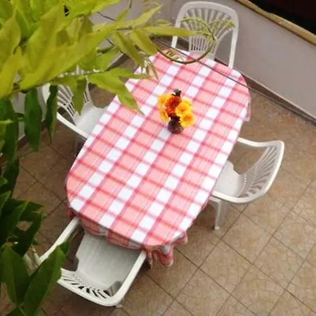 Holiday home Villetta Wisteria *